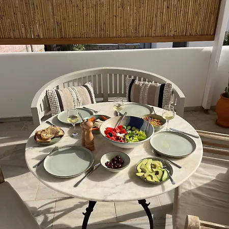 Cavos Paros Veranda, Sea-view Terrace & 2 Bedrooms Apartment *