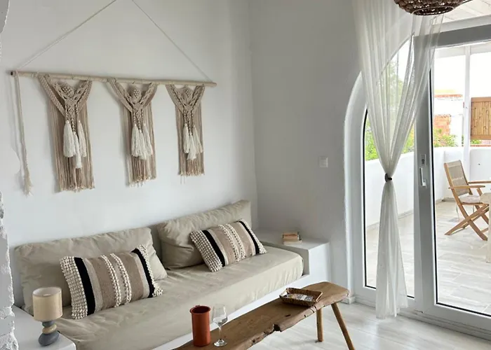 Apartment Cavos Paros Veranda, Sea-view Terrace & 2 Bedrooms