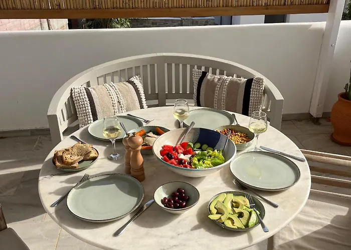 Cavos Paros Veranda, Sea-view Terrace & 2 Bedrooms Διαμέρισμα *